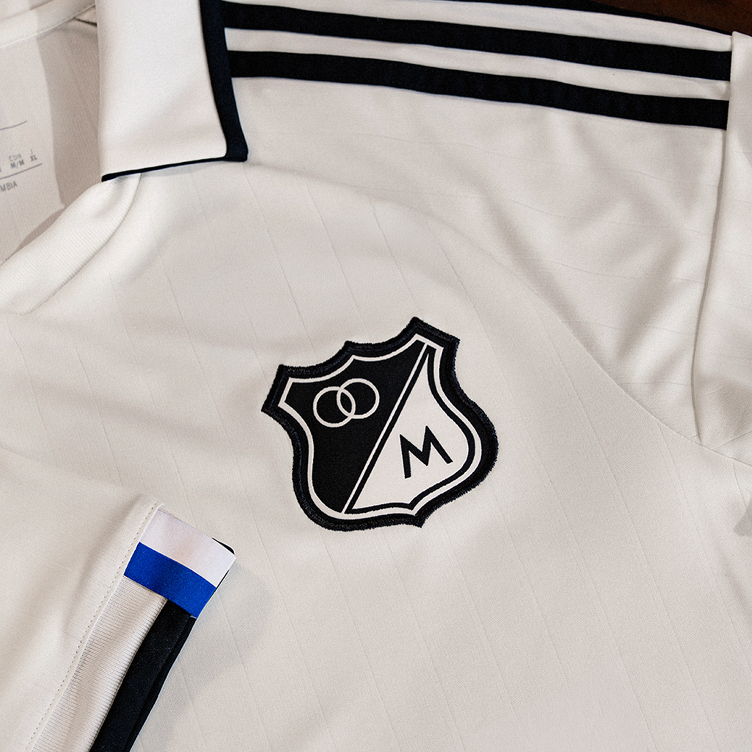 Tercera Camiseta Hombre Adidas 2026